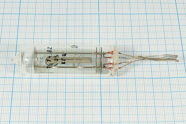 Кварцевый резонатор 0,025 МГц - 25 СУ 1Г 19x61
