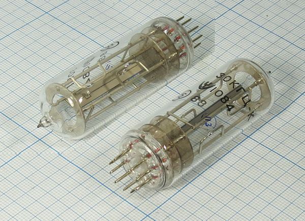 Кварцевый резонатор 0,03 МГц - 30 Д1 /-10~70C 1Г 22x72 (30КГЦ-К)