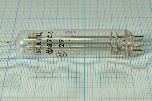 Кварцевый резонатор 0,05 МГц - 50 С /-40~85C 3В-18ДЧ 1Г 19x95