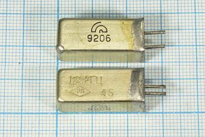 Кварцевый резонатор 0,112 МГц - 112 УГ 1Г 11x11x25