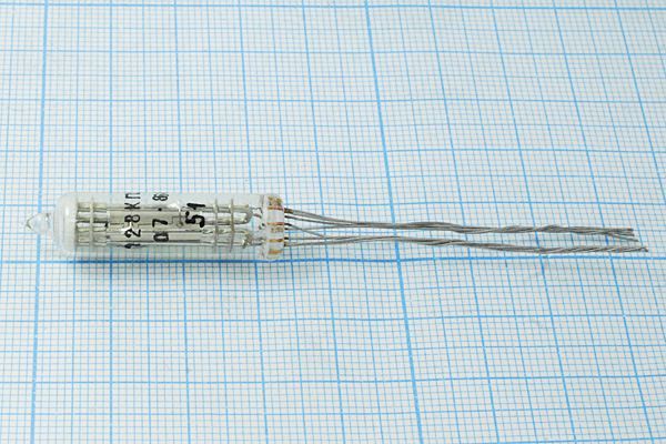 Кварцевый резонатор 0,128 МГц - 128 ЭГ 1Г 10x37