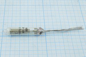 Кварцевый резонатор 0,128 МГц - 128 ЭЕ 1Г 10x47 Кварцевый резонатор 0,128 МГц - 128 ЭЕ 1Г 10x47