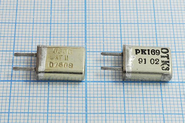Кварцевый резонатор 9,83 МГц - 9830 HC25U S 30 20/-10~60C РК169МА-8АП 1Г
