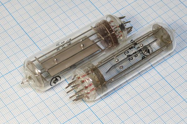 Кварцевый резонатор 0,1286 МГц - 128,6 СЖ 1Г 19x74