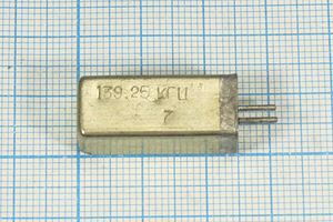 Кварцевый резонатор 0,13925 МГц - 139,25 УГ 1Г 11x11x25