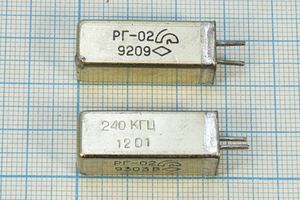 Кварцевый резонатор 0,24 МГц - 240 УД РГ02УД 1Г 11x11x28