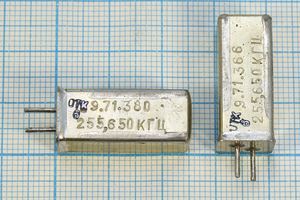Кварцевый резонатор 0,25565 МГц - 255,65 УГ 1Г 11x11x25