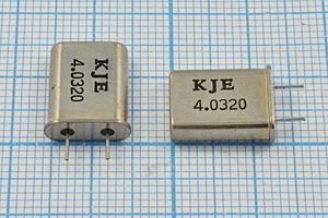 Кварцевый резонатор 4,032 МГц - 4032 HC49U 30 1Г 4мм (KJE) Кварцевый резонатор 4,032 МГц - 4032 HC49U 30 1Г 4мм (KJE)
