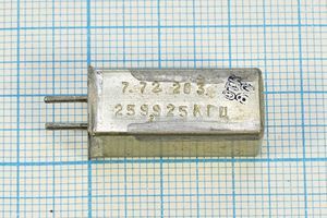 Кварцевый резонатор 0,259925 МГц - 259,925 УГ 1Г 11x11x25