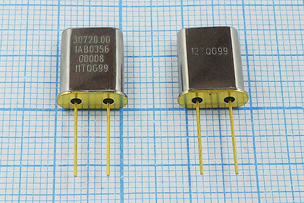 Кварцевый резонатор 30,72 МГц - 30720 HC49U 12 3Г (TQG)