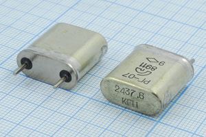 Кварцевый резонатор 2,4376 МГц - 2437,6 HC6U РГ07БА 1Г Кварцевый резонатор 2,4376 МГц - 2437,6 HC6U РГ07БА 1Г