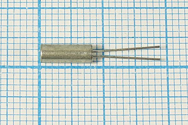 Кварцевый резонатор 4 МГц - 4000 03x08 14 20 /-10~60C 3x8 1Г бм