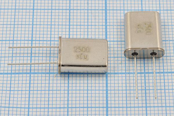 Кварцевый резонатор 2,5 МГц - 2500 HC49U 32 РПК01МД 1Г