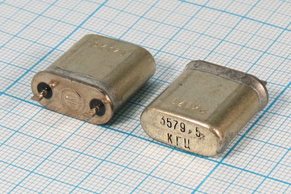 Кварцевый резонатор 3,5795 МГц - 3579,5 БВ РК170БВ 1Г (3579,5 КГЦ РК170)