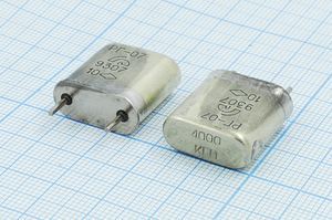 Кварцевый резонатор 4 МГц - 4000 HC6U РГ07БА-6ДУ 1Г