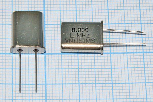 Кварцевый резонатор 8 МГц - 8000 HC49U 16 15 30/-40~70C РПК01МД-6ВС 1Г
