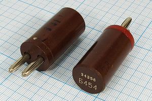 Кварцевый резонатор 6,9849 МГц - 6984,9 П1 1Г (Б454)