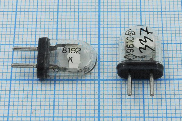 Кварцевый резонатор 8,192 МГц - 8192 КА 1Г