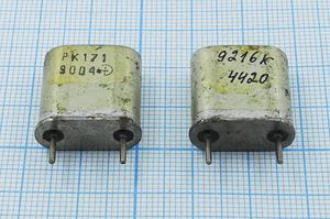 Кварцевый резонатор 9,216 МГц - 9216 HC6U РК171БА 1Г