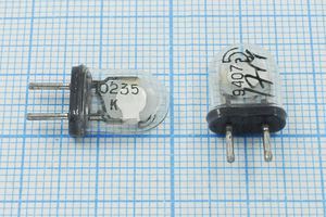 Кварцевый резонатор 10,235 МГц - 10235 КА 1Г Кварцевый резонатор 10,235 МГц - 10235 КА 1Г
