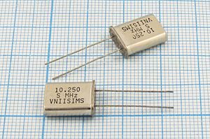 Кварцевый резонатор 10,25 МГц - 10250 HC49U S 15 30/-40~70C РПК01МД-6ВС 1Г Кварцевый резонатор 10,25 МГц - 10250 HC49U S 15 30/-40~70C РПК01МД-6ВС 1Г