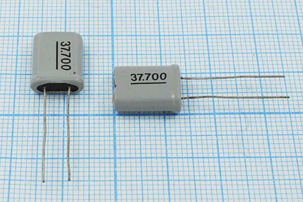 Кварцевый резонатор 37,7 МГц - 37700 HC18U 12 40 3Г +SL (37.700)