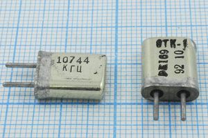 Кварцевый резонатор 10,744 МГц - 10744 HC25U S 30 РК169МА 1Г Кварцевый резонатор 10,744 МГц - 10744 HC25U S 30 РК169МА 1Г