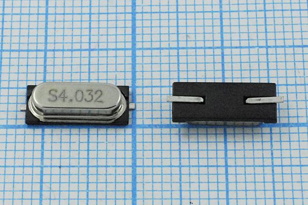 Кварцевый резонатор 4,032 МГц - 4032 SMD49S3 32 30 30/-20~70C 49S2-SMD 1Г (S)