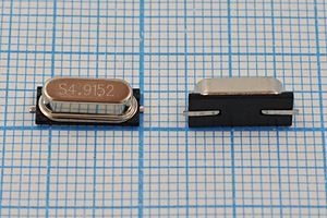 Кварцевый резонатор 4,9152 МГц - 4915,2 SMD49S4 32 30 30/-20~70C 49S-SMD 1Г (S4, Кварцевый резонатор 4,9152 МГц - 4915,2 SMD49S4 32 30 30/-20~70C 49S-SMD 1Г (S4,