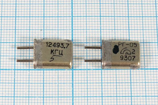 Кварцевый резонатор 12,4937 МГц - 12493,7 HC25U РГ05МА 1Г