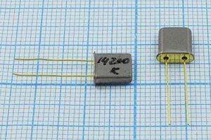 Кварцевый резонатор 14,2 МГц - 14200 UM1 S 1Г