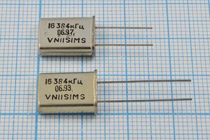 Кварцевый резонатор 16,384 МГц - 16384 HC49U 30 20 30/-10~60C РПК01МД-7АС 1Г Кварцевый резонатор 16,384 МГц - 16384 HC49U 30 20 30/-10~60C РПК01МД-7АС 1Г