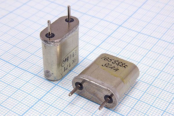Кварцевый резонатор 16,5888 МГц - 16588,8 HC6U БА 1Г