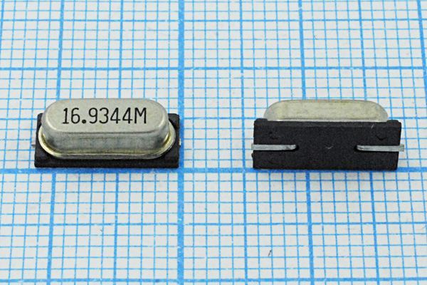 Кварцевый резонатор 16,9344 МГц - 16934,4 SMD49S4 20 1Г (16.9344M)