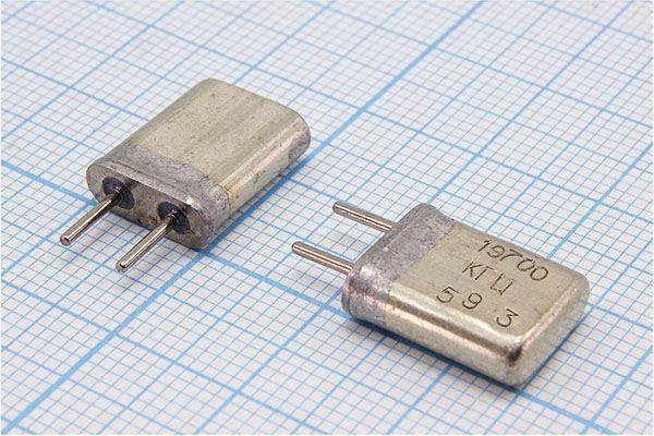 Кварцевый резонатор 19,7 МГц - 19700 HC25U МА 1Г
