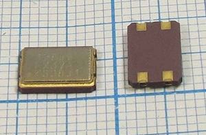 Кварцевый резонатор 12,8 МГц - 12800 SMD07050C4 16 CX-89F 1Г
