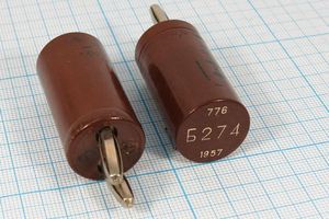 Кварцевый резонатор 6,152 МГц - 6152 П1 1Г (Б274)