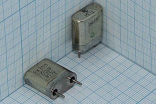 Кварцевый резонатор 36 МГц - 36000 HC6U РК355БА
