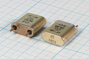 Кварцевый резонатор 51 МГц - 51000 HC6U РГ08БА 5Г Кварцевый резонатор 51 МГц - 51000 HC6U РГ08БА 5Г