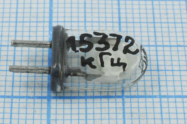 Кварцевый резонатор 15,372 МГц - 15372 КА 1Г