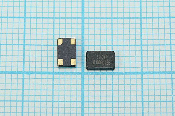 Кварцевый резонатор 8 МГц - 8000 SMD05032C4 12 10 30/-40~85C SMG0503(4P) 1Г
