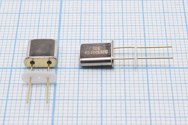 Кварцевый резонатор 65 МГц - 65000 UM1 32 10 30/-40~85C UM-1[SDE] 3Г +IS