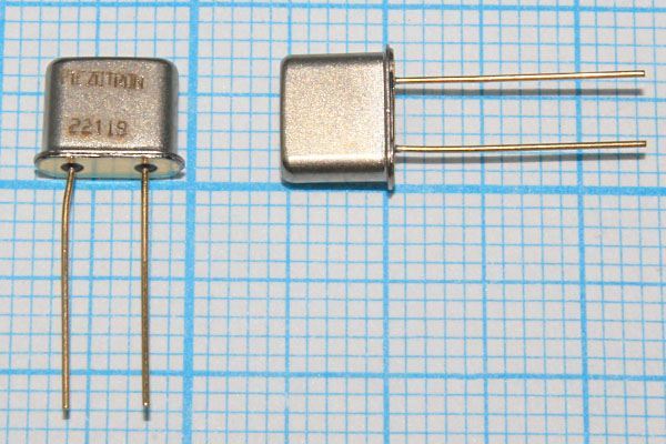 Кварцевый резонатор 22,1184 МГц - 22118,4 UM5 30 1Г (22118 PIEZOTRON)