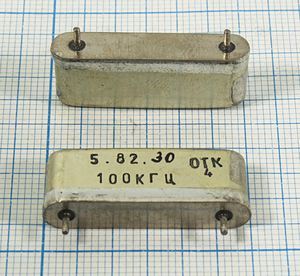 Кварцевый резонатор 0,1 МГц - 100 МАКЕТ /-40~85C 1Г