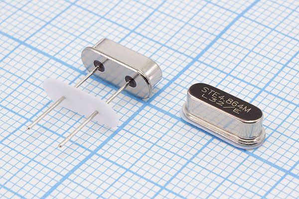 Кварцевый резонатор 4,864 МГц - 4864 HC49S3 32 10 30/-40~85C 49S[STE] 1Г +IS