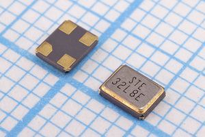 Кварцевый резонатор 32 МГц - 32000 SMD03225C4 8 10 15/-40~85C S3225 1Г