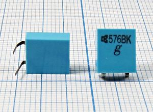 Кварцевый резонатор 0,576 МГц - 576 C09070C2 3000 5000/-40~85C KBR576BK SMD