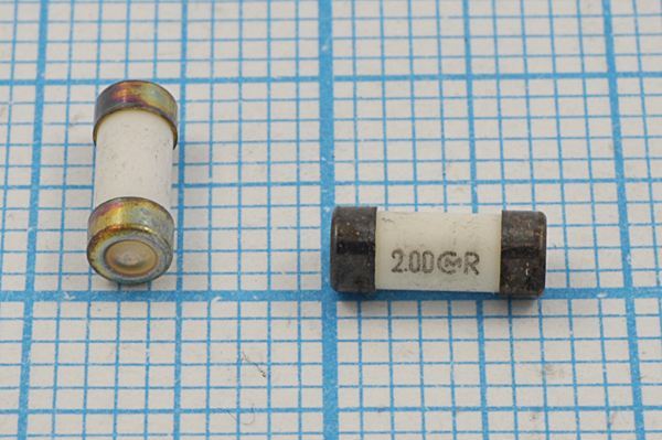 Кварцевый резонатор 2 МГц - 2000 C03x08P3 5000 CSAC2,00MGC