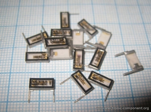 Кварцевый резонатор 307.2 КГц CX1V-TF Golledge 9pf