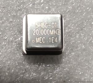 Кварцевый генератор 20000 КГц - 5H8-DT-20.000 DIL-8 (HALF) 5в TTL/CMOS МЕС